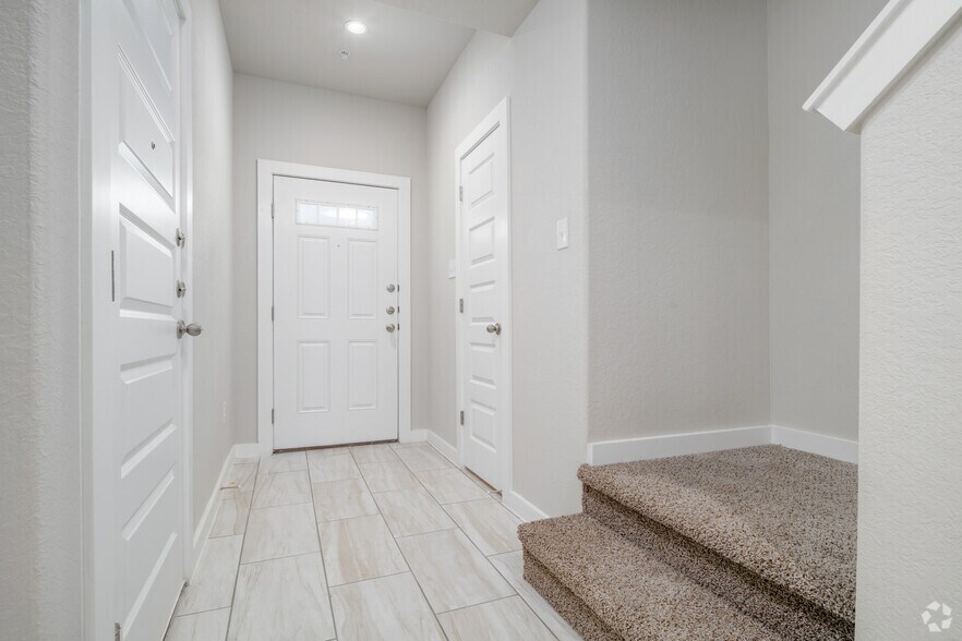 More Photos Of 8302 Via Verona, San Antonio Apartments For Sale