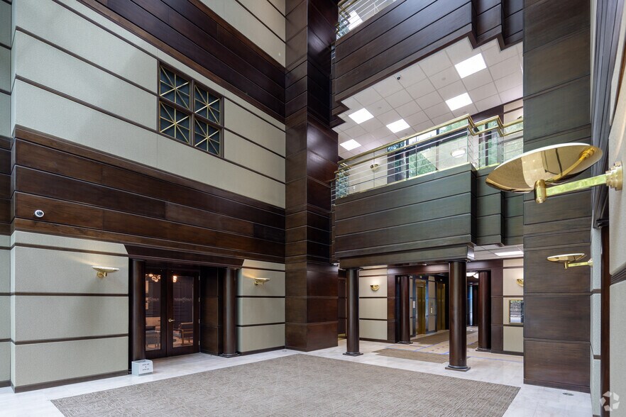 More Photos Of 655 Engineering Dr, Peachtree Corners Office For Lease