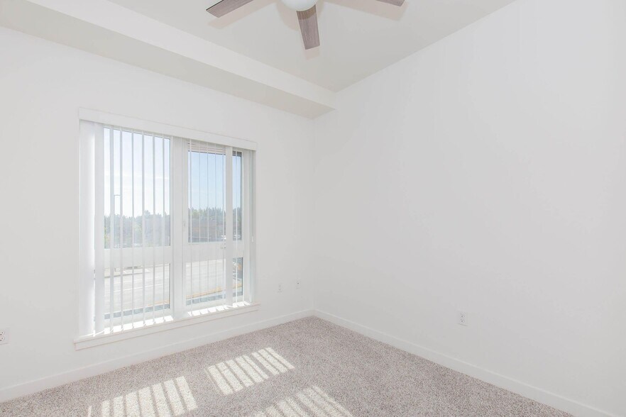More Photos Of 15300 33rd Ave S, Seatac Apartments For Lease