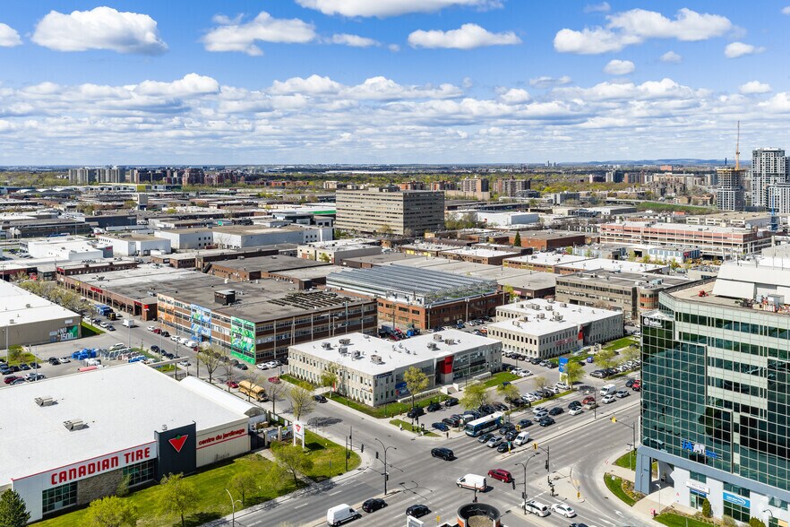 More Photos Of 9150 Boul De L'acadie, Montréal Office For Lease