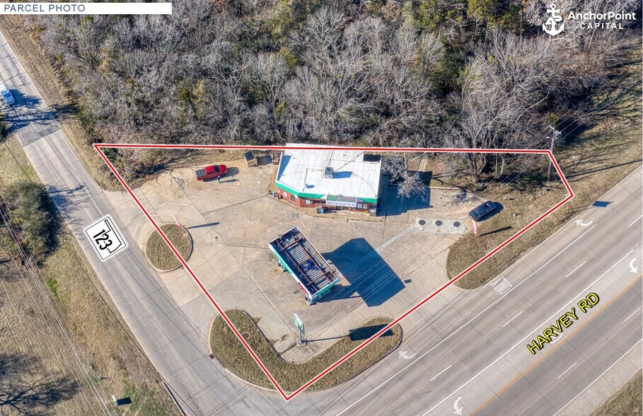 More Photos Of 1001 N Harvey Rd, Seminole Service Station For Sale