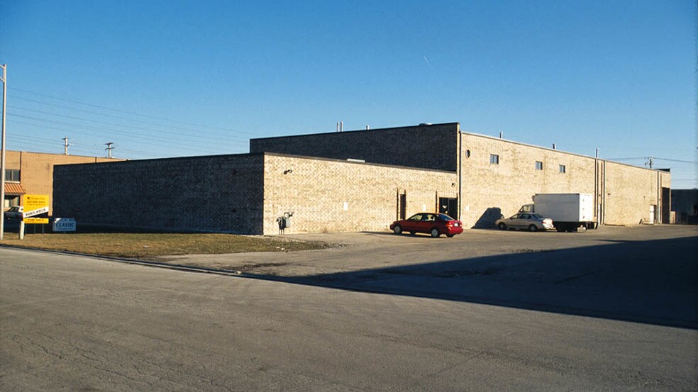 More Photos Of 7725 98th St, Hickory Hills Coworking Space
