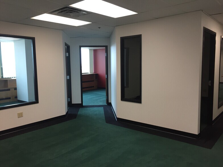 More Photos Of 104 S Wolcott St, Casper Office For Lease