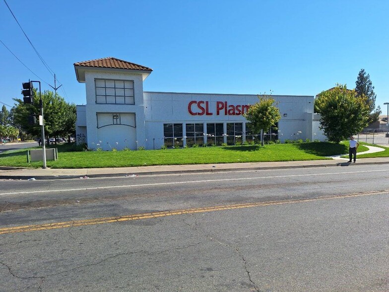 Primary Photo Of 1895 Howe Ave, Sacramento Freestanding For Sale