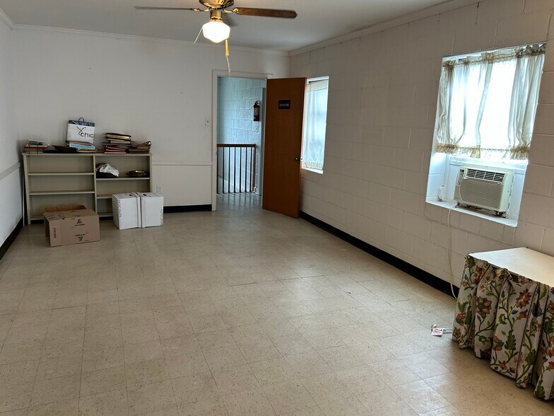 More Photos Of 108 US Highway 158, Roanoke Rapids Religious Facility For Sale