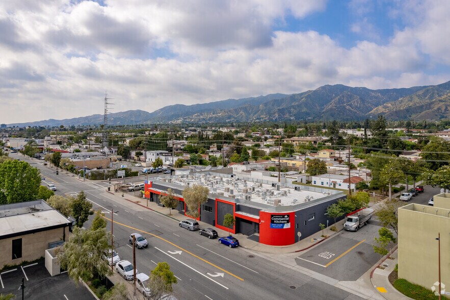 More Photos Of 6222 San Fernando Rd, Glendale Restaurant For Lease