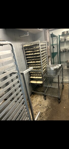 More Photos Of 139 W Shawnee St, Muskogee General Retail For Lease