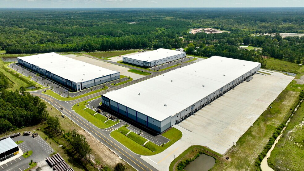 More Photos Of HWY 17 and HWY 170, Hardeeville Unknown For Lease