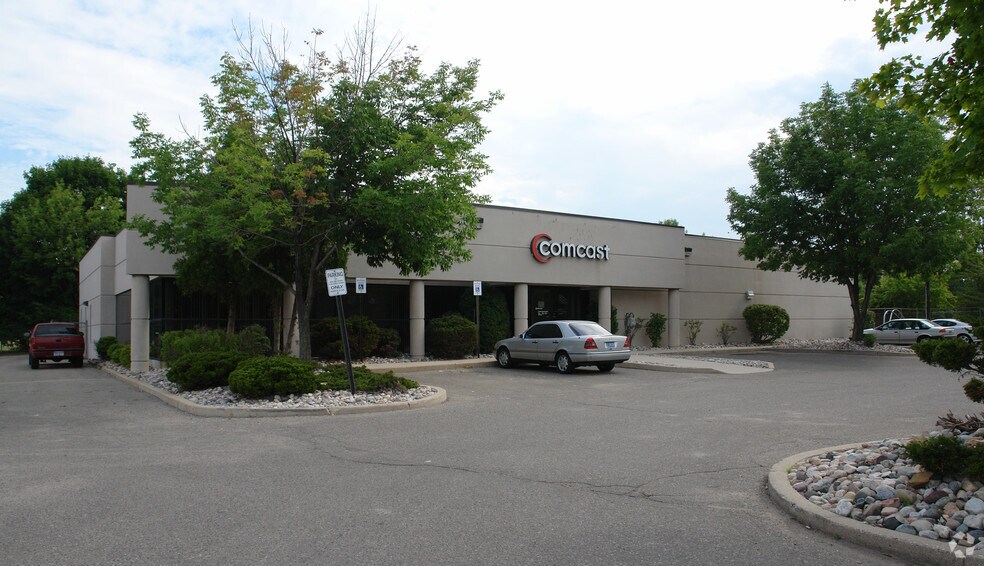 More Photos Of 1070 Trowbridge Rd, East Lansing Office For Lease