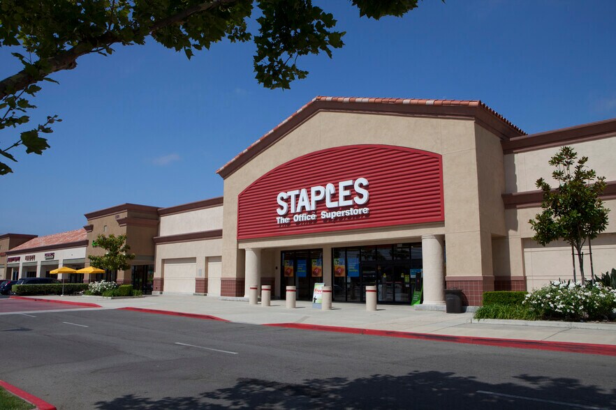 More Photos Of 1080-1290 Hamner Ave, Norco Unknown For Lease