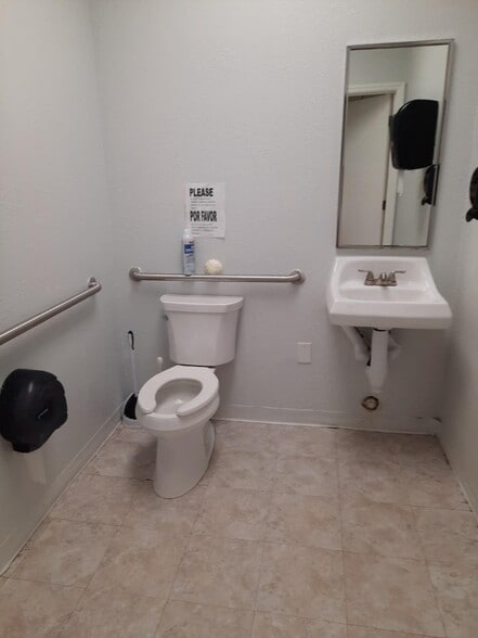 More Photos Of 10801 Dylan LorenCircle, Ste A, Orlando Medical For Lease