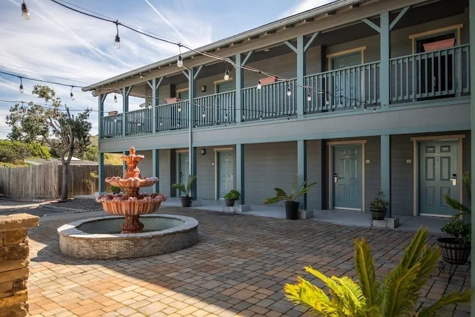 More Photos Of 290 Atascadero Rd, Morro Bay Hotel For Sale