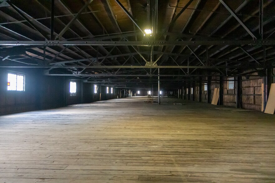 More Photos Of 801 Hazlett Ave, Wheeling Office For Sale