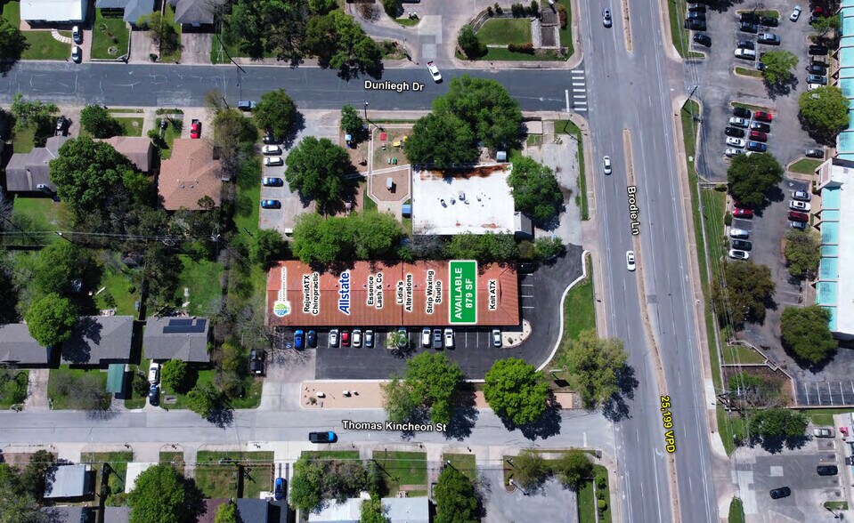 More Photos Of 8103 Brodie Ln, Austin Freestanding For Lease
