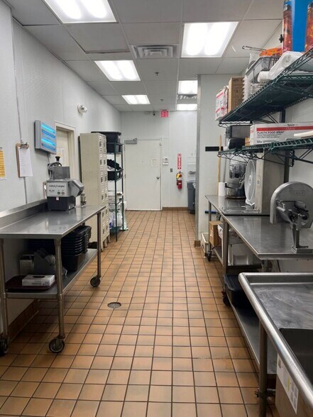 More Photos Of 400 Ernest W Barrett Pky NW, Kennesaw Storefront For Lease