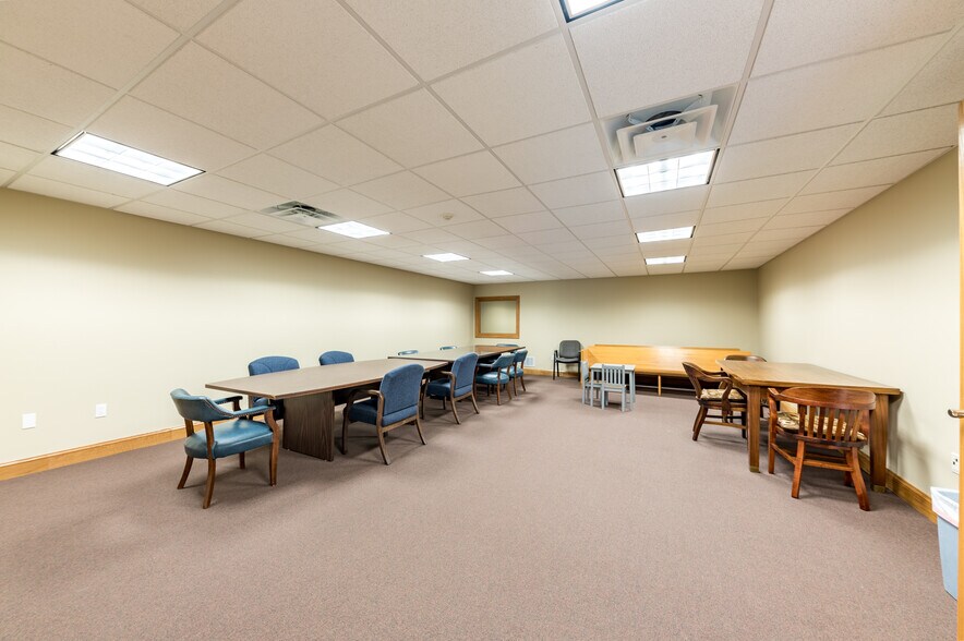 More Photos Of 315 High St, Morgantown Office For Sale