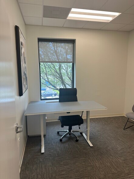 More Photos Of 13553 Atlantic Blvd, Jacksonville Office For Lease