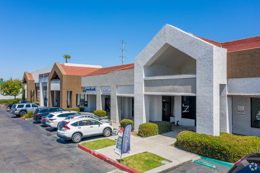 More Photos Of 7012-7220 Broadway, Lemon Grove Unknown For Lease