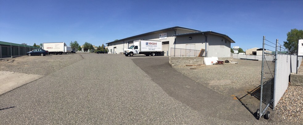 More Photos Of 2205 W Frontage Rd, Pasco Industrial For Lease