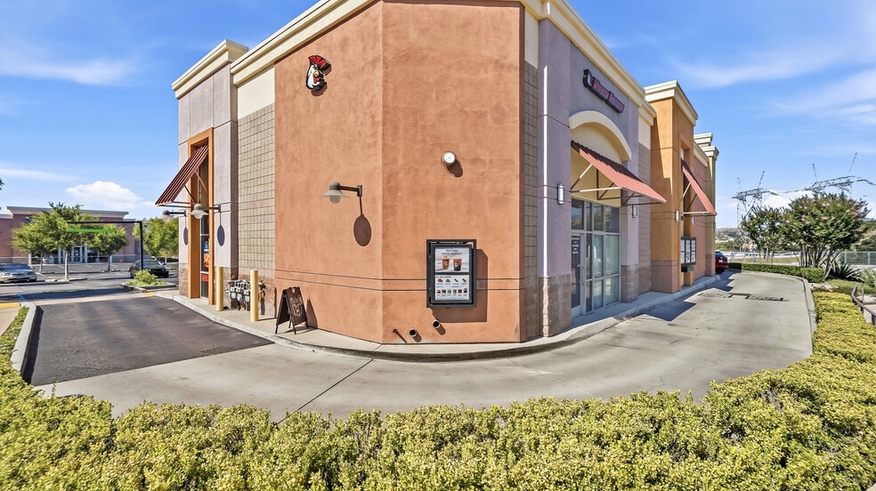 More Photos Of 26571-26583 Golden Valley Rd, Santa Clarita Restaurant For Sale