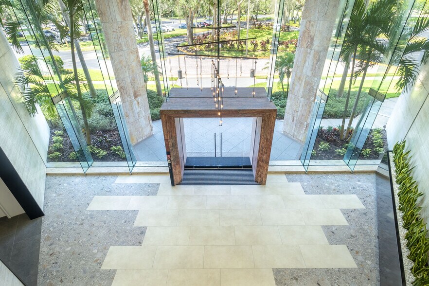 More Photos Of 311 Park Place Blvd, Clearwater Office For Lease