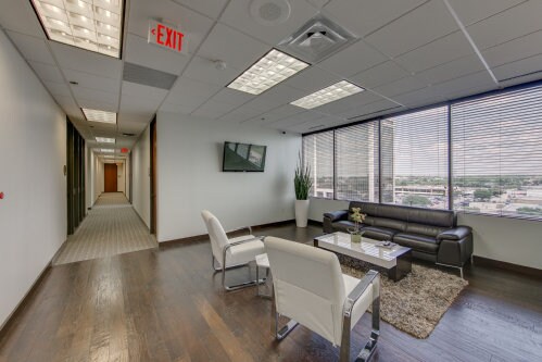 More Photos Of 4100 spring valley Rd, Dallas Loft Creative Space For Lease
