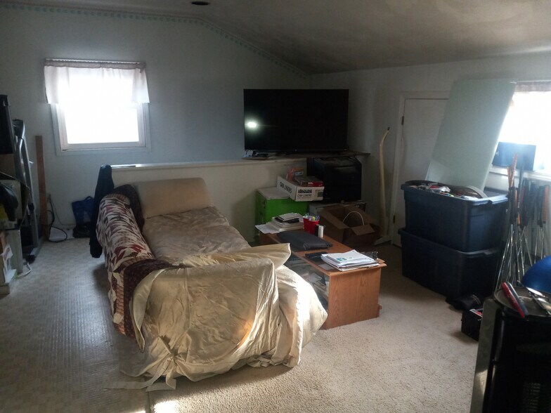 More Photos Of 505 Old River Rd, Manville Freestanding For Sale