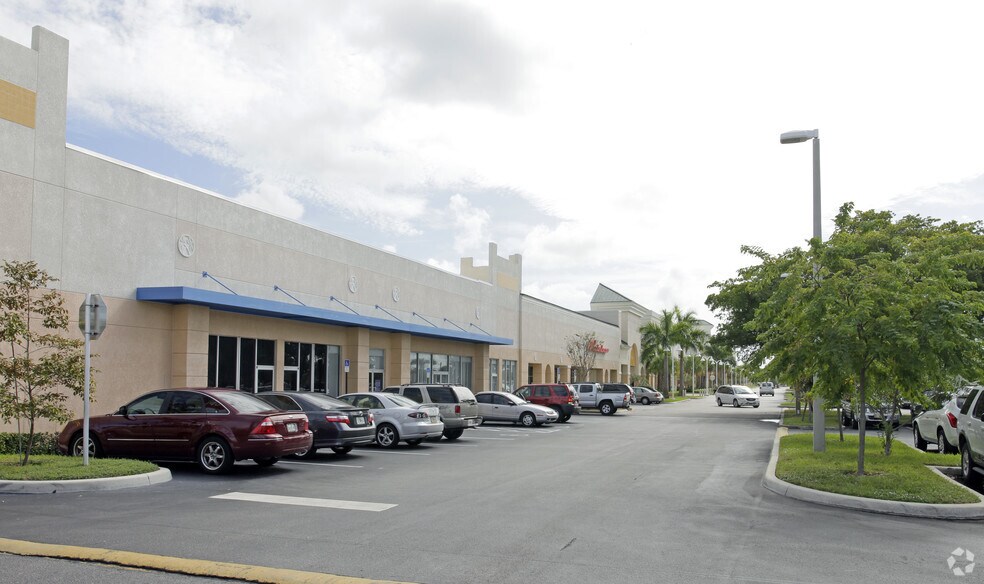 More Photos Of 926 S Military Trl, West Palm Beach Unknown For Lease