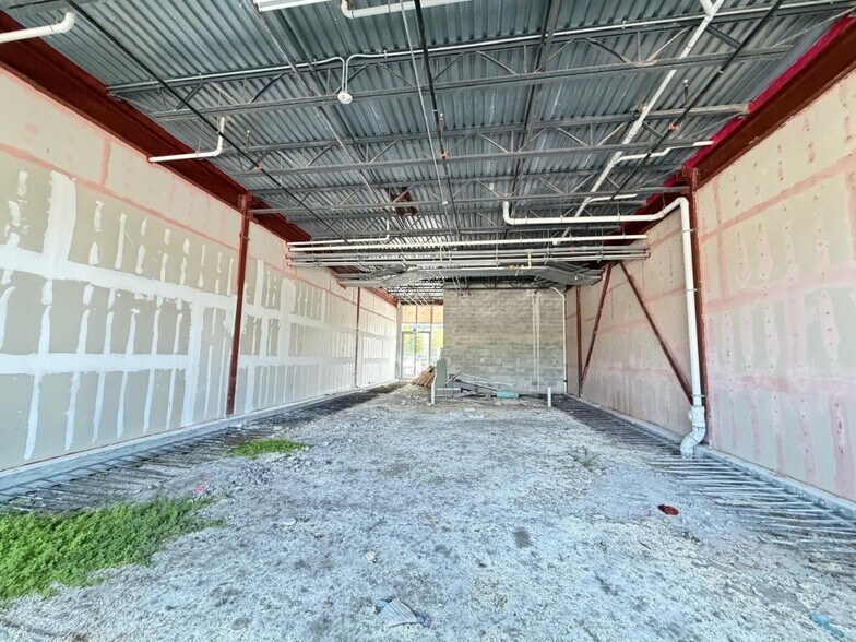 More Photos Of 1000-1100 E Hallandale Beach Blvd, Hallandale Beach Office For Sale