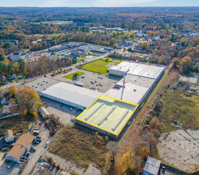 Primary Photo Of 725 Main St, Millis-Clicquot Distribution For Lease