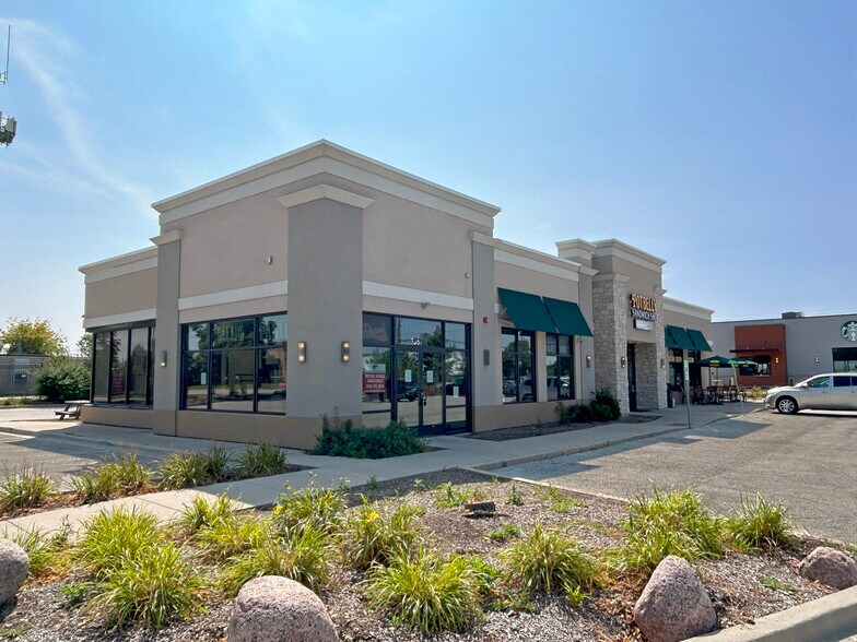 Primary Photo Of 1551 Busse Rd, Elk Grove Village Fast Food For Sale