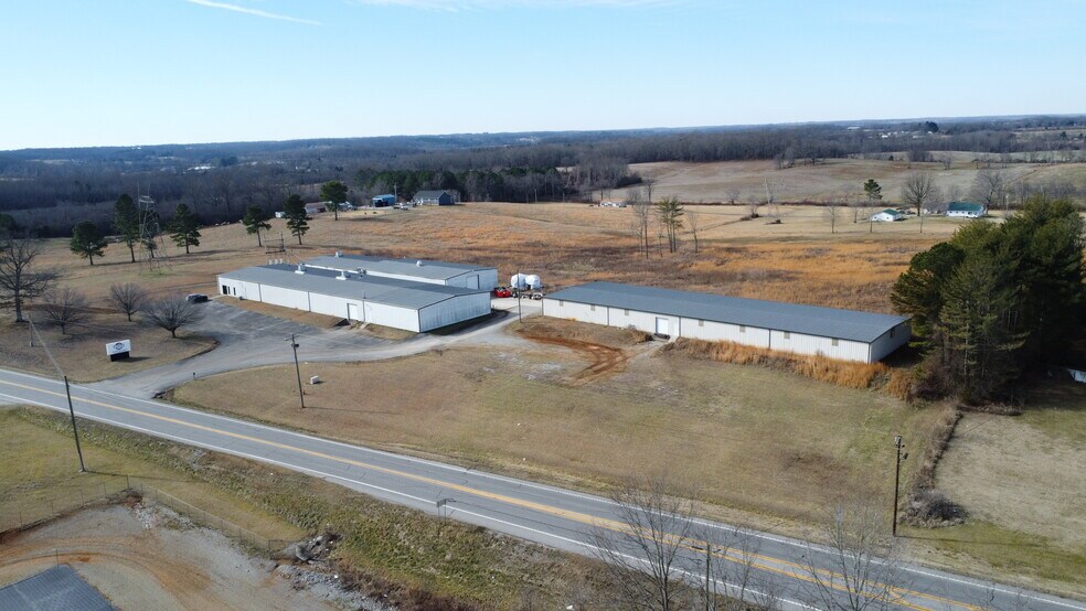 More Photos Of 10261 Smithville Hwy, McMinnville Warehouse For Sale