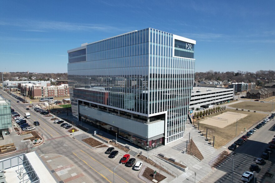 More Photos Of 1917 S 67th St, Omaha Unknown For Lease