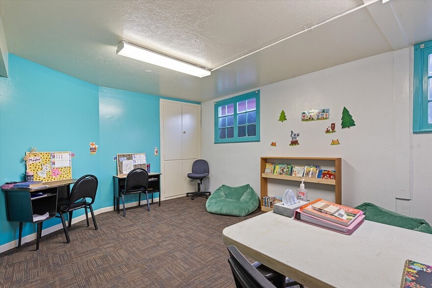 More Photos Of 2100 7th St, Baker City Specialty For Sale