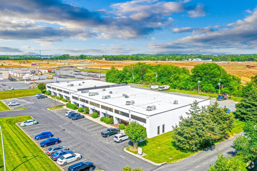 More Photos Of 12245 Nations Ford Rd, Pineville Flex For Lease