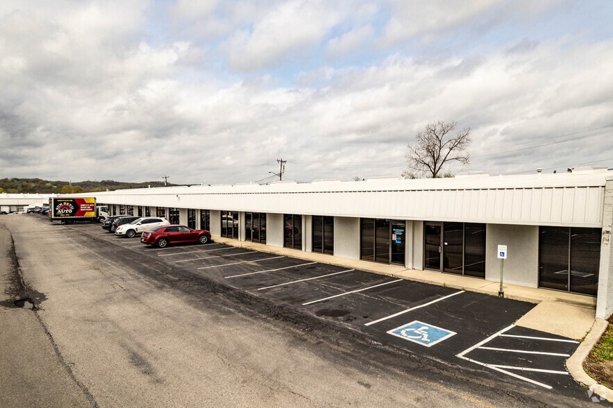 More Photos Of 101-114 Space Park N, Goodlettsville Unknown For Lease