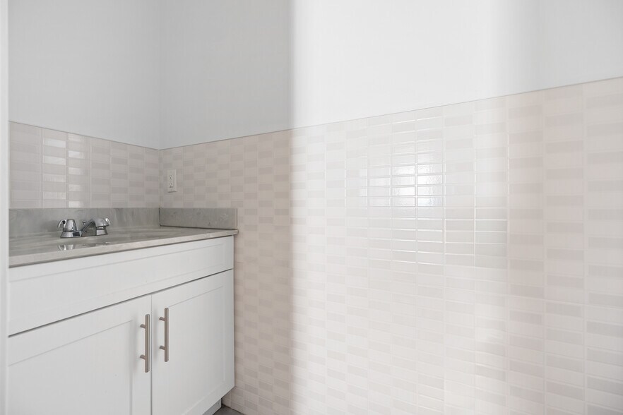 More Photos Of 342 Blauvelt Rd, Monsey Apartments For Sale