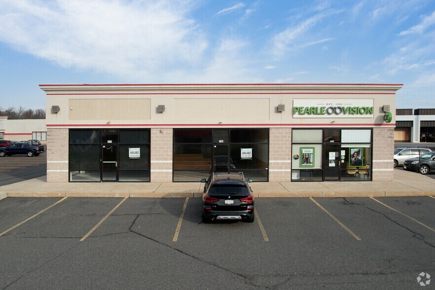 More Photos Of 701-755 S West End Blvd, Quakertown Unknown For Lease