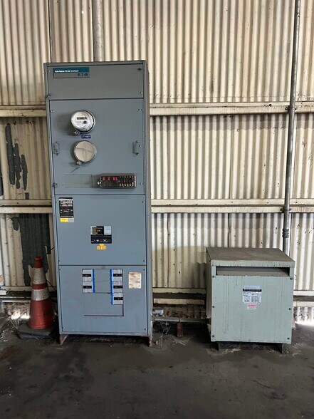 More Photos Of 1981 Belgrave Ave, Huntington Park Land For Lease