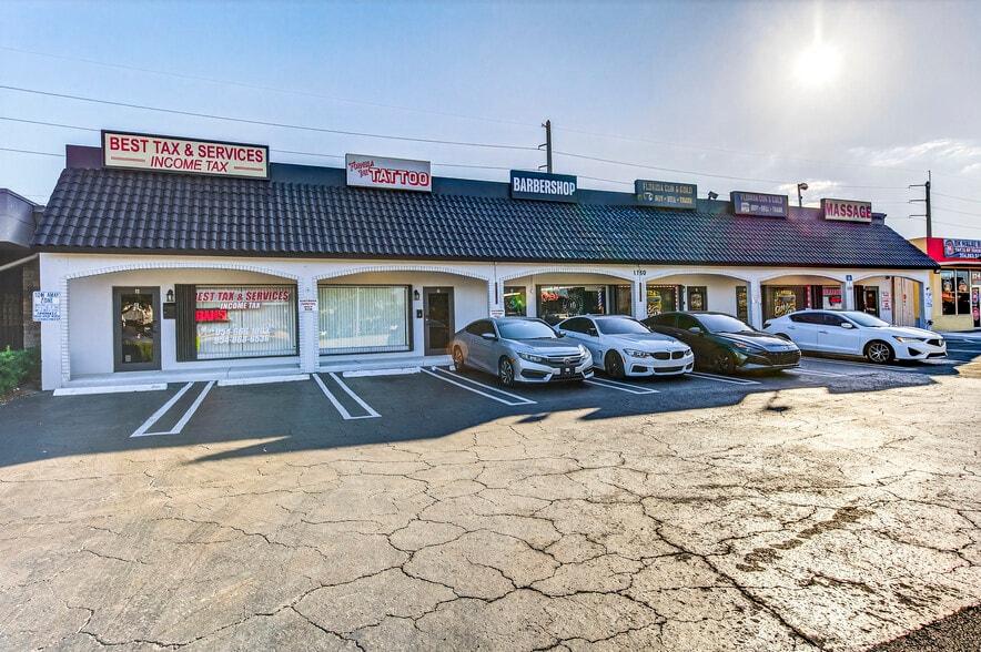 More Photos Of 1750 E Commercial Blvd, Fort Lauderdale Storefront For Lease
