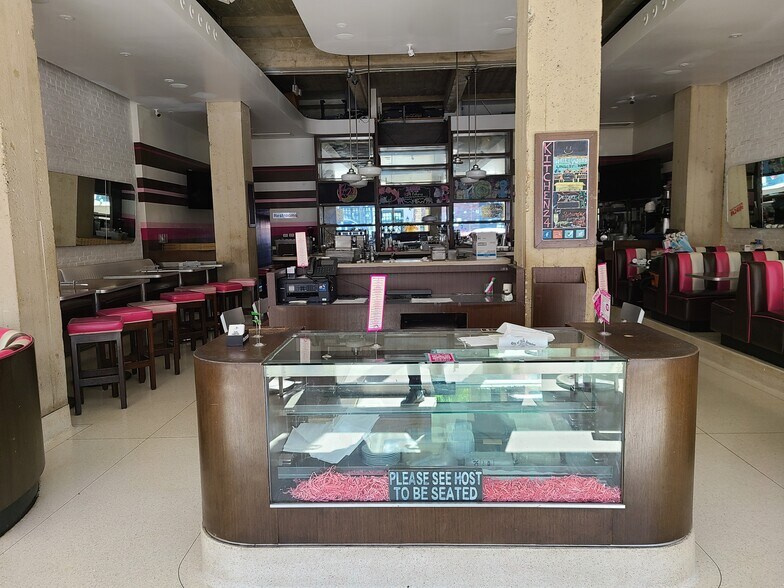 More Photos Of 1602-1608 N Cahuenga Blvd, Los Angeles Storefront Retail Office For Sale