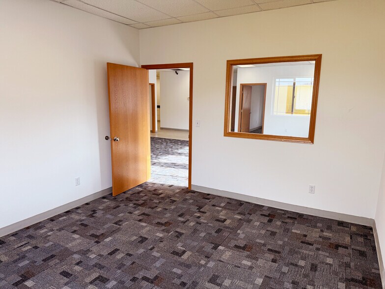 More Photos Of 645 Keys Rd, Yakima Warehouse For Lease