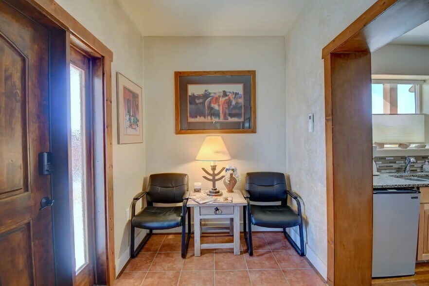 More Photos Of 5065 Corrales Rd, Corrales Medical For Lease