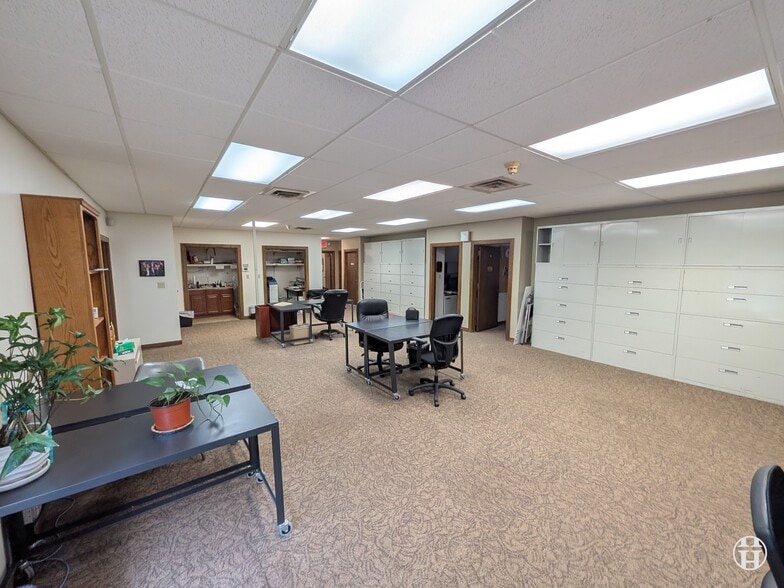 More Photos Of 8701 Founders Rd, Indianapolis Office For Sale