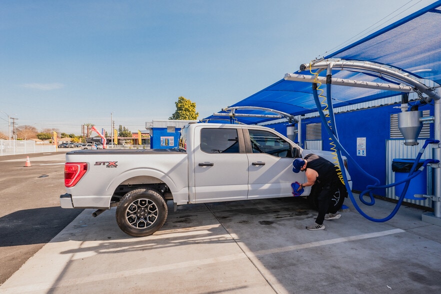 More Photos Of 8529 Rosemead Blvd, Pico Rivera Carwash For Sale