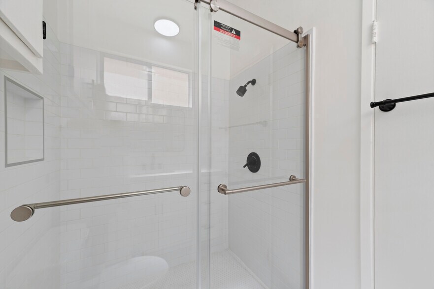 More Photos Of 329 S Rexford Dr, Beverly Hills Apartments For Sale