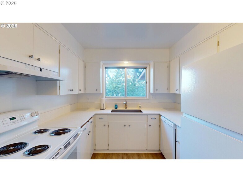 More Photos Of 2145 Webb St, West Linn Apartments For Sale