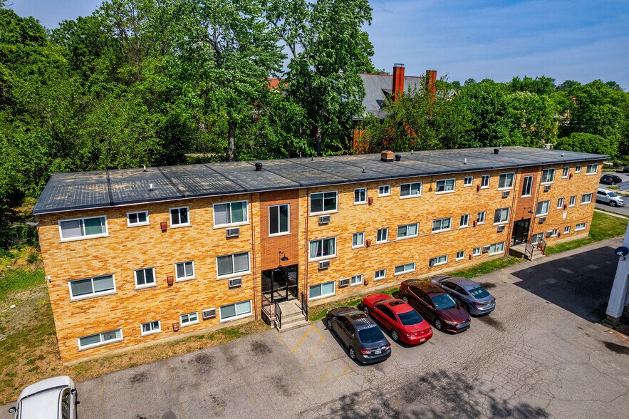 More Photos Of 1005-1007 Dana Ave, Cincinnati Apartments For Sale