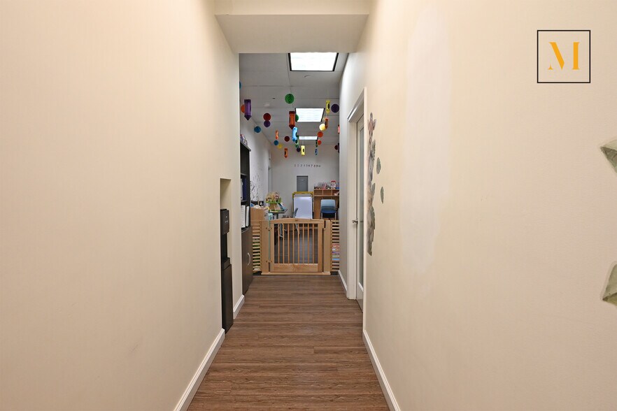 More Photos Of 37-34 29th St, Long Island City Apartments For Lease