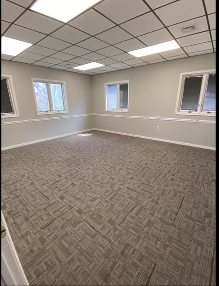 More Photos Of 3825 Leonardtown Rd, Waldorf Office For Lease